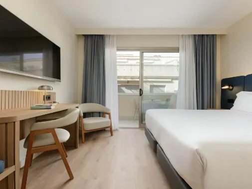 Habitaciones/Classic Room Double with Balcony