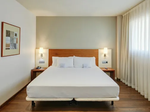 Habitaciones/Superior Doble con Cama Extra