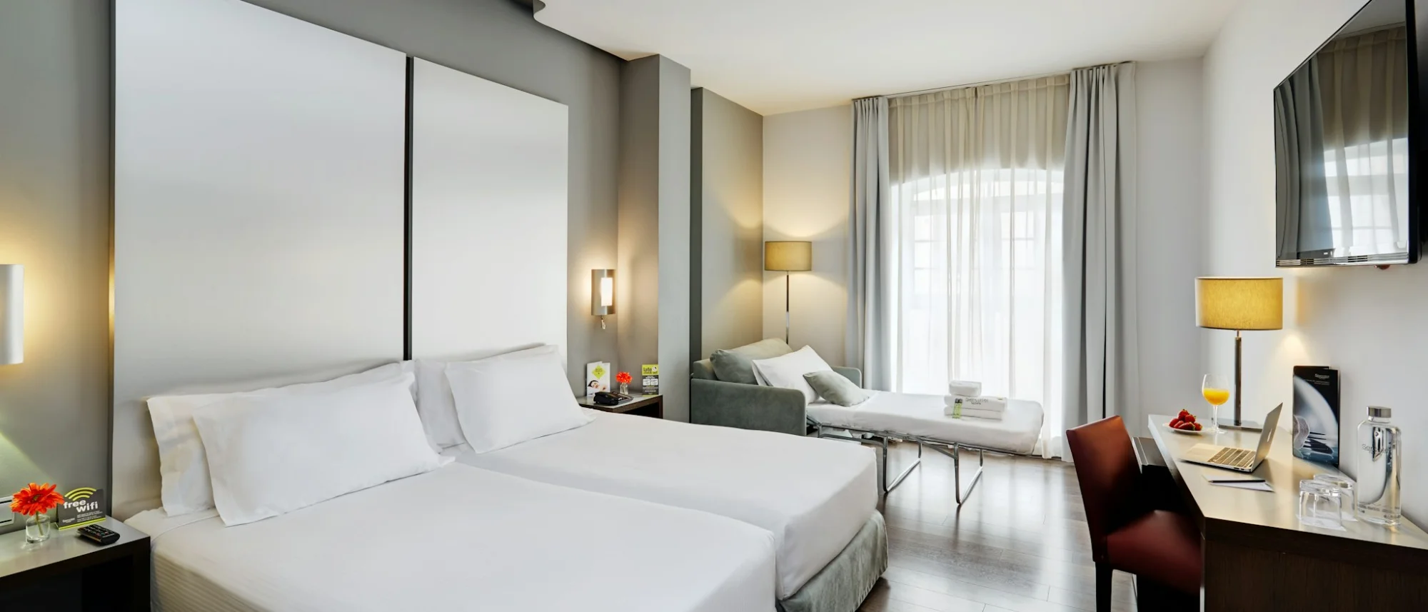 Habitaciones/Triple Room Habitaciones/Triple Room