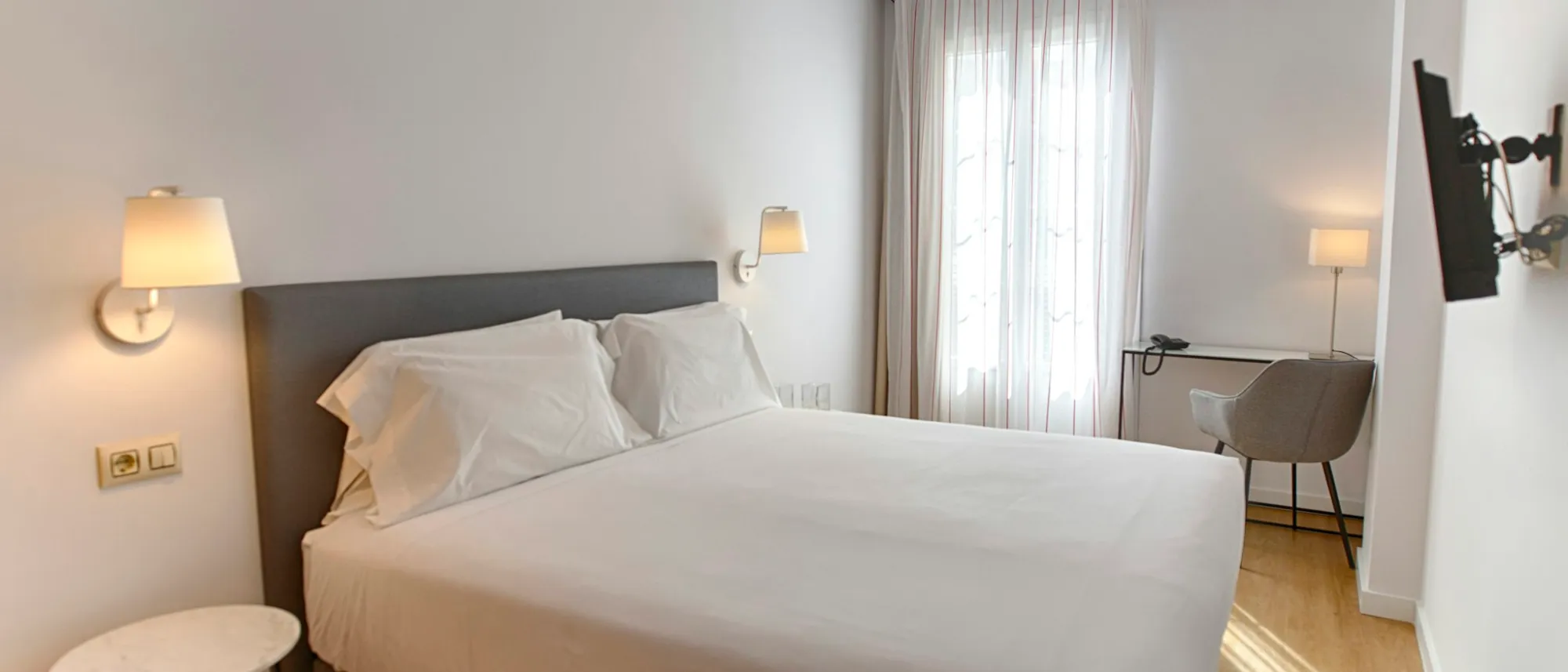 Habitaciones/Superior Double City View Habitaciones/Superior Double City View